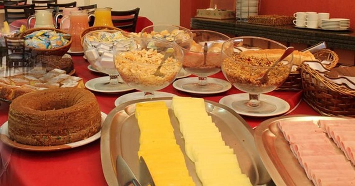 Euro Hotel Curitiba Ngoại thất bức ảnh